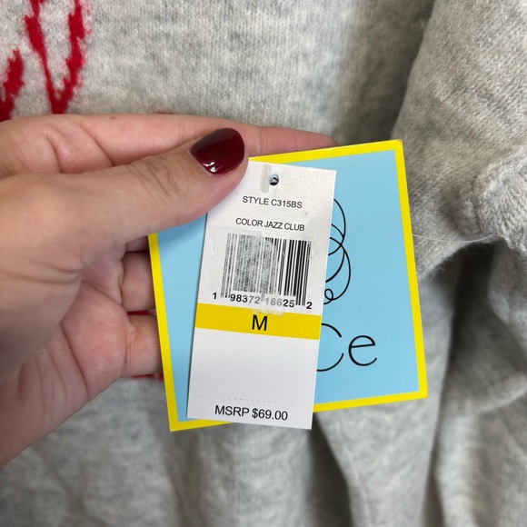 Women’s NWT CeCe Tis the Season Sweater - Picture 4 of 6